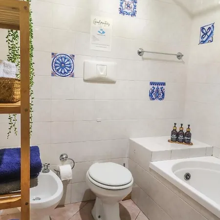 A Casa Dello Zio Toto Con Terrazza A *